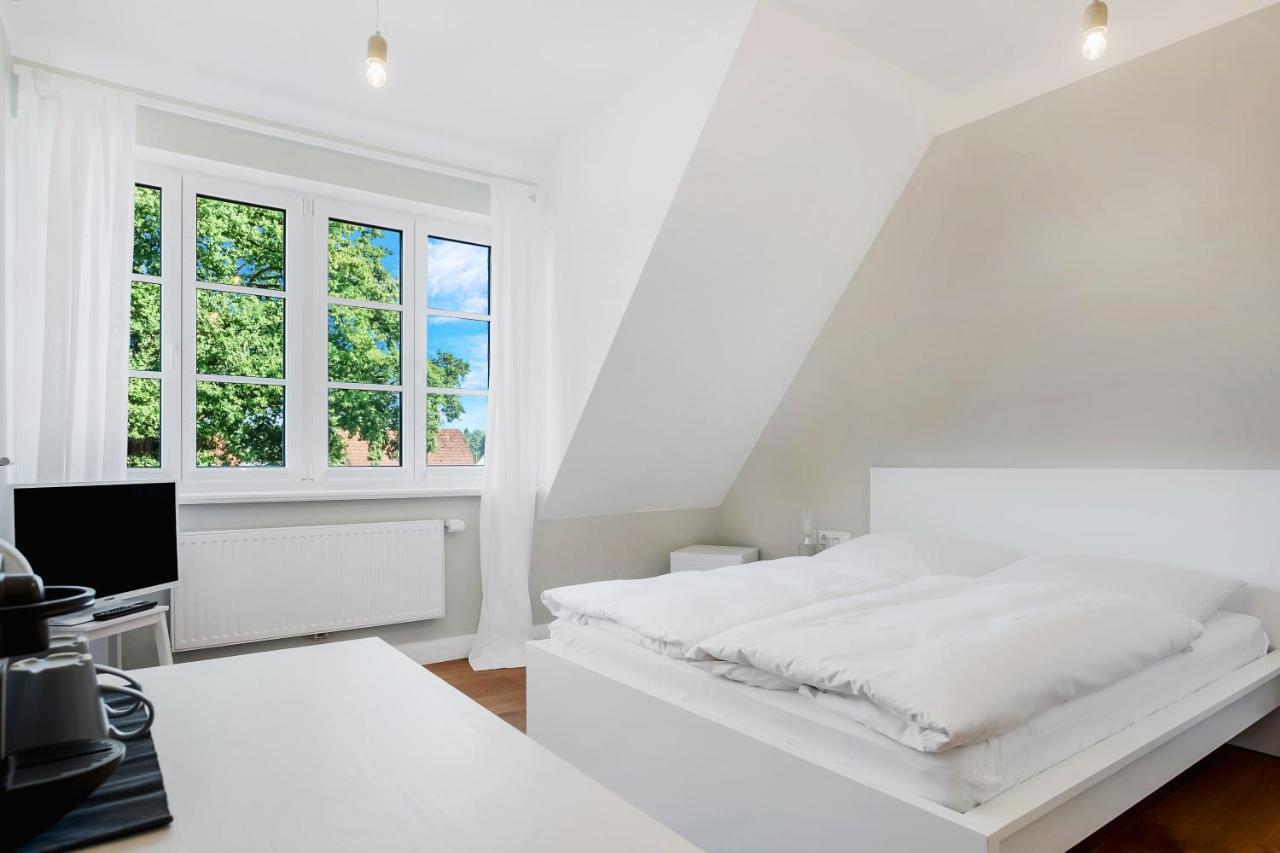 Ferien Hohes Elbufer Hotel Schnakenbek ภายนอก รูปภาพ