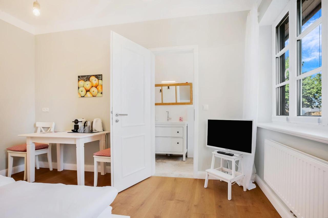 Ferien Hohes Elbufer Hotel Schnakenbek ภายนอก รูปภาพ